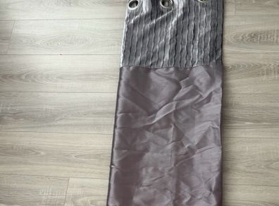 grey curtains