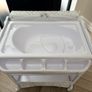 Babylo bath and baby changer Image 3