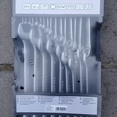 Spanner set