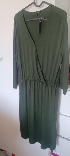 dress new size large 14 I'd say