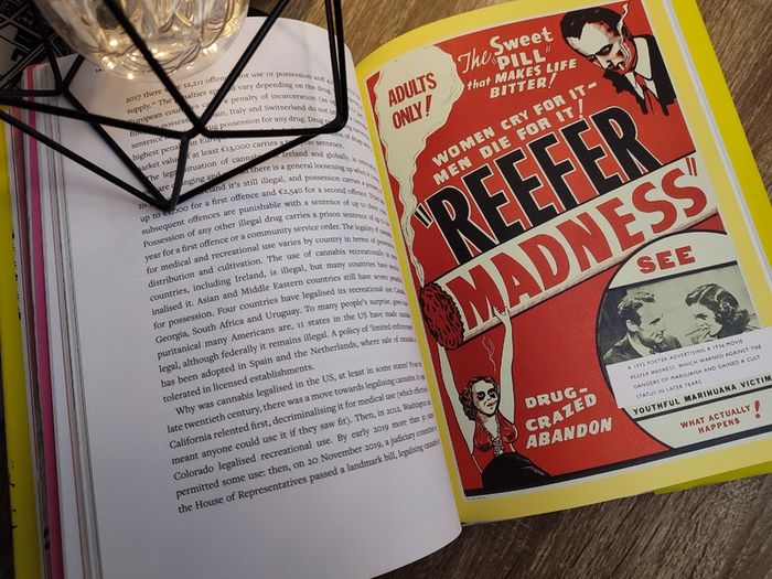 Never Mind the B#ll#cks, Heres the Science ! A Scientists Guide to the Biggest Challenges Facing our Species Today ! Hardcover ! 2021 ! by Gill Books !
