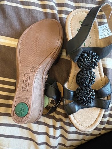 Black sandals
