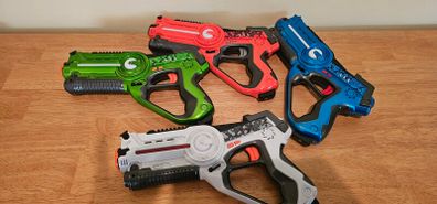 Warriors Laser Tag Blasters (4 pack)