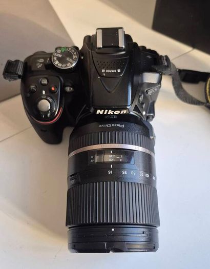 Nikon D5300 with Tamron 16-300mm lens