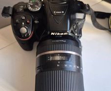 Nikon D5300 with Tamron 16-300mm lens