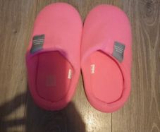 pink fleece slippers