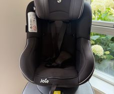 Joie I-spin 350 car seat & iso fix