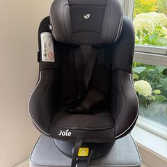 Joie I-spin 350 car seat & iso fix