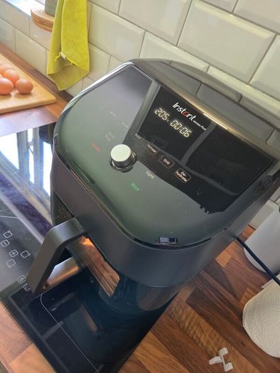 Airfryer InstantPot Vortex Plus 6in1 Multicooker - NEW