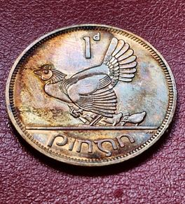 Ireland 1968 1d Penny Beautiful Uncirculated with Amazing Rainbow Toning