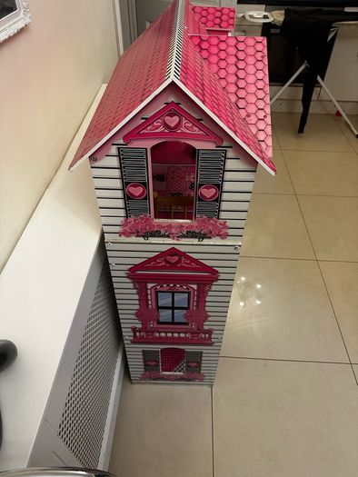 Dollhouse