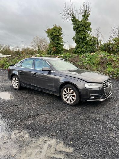 Breaking audi a4 b8 2013 2.0tdi cjca mvs lz7l se