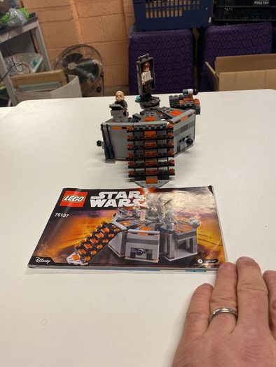 Star Wars Lego Set 75137