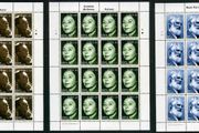 1999 Ireland Irish Actors and Actresses (Michael Mac Liamnoir, Siobhan McKenna &amp; Noel Purcell) Commemorative Stamps Sheetlet Plate 1A1A Mint Never Hinged (MNH)
