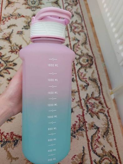 Water bottle