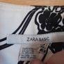 Skirt in white with black floral pattern Image 2