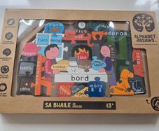 At Home Jigsaw (As Gaeilge)