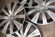 Toyota hubcaps