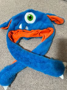 Moving Ear Monster Hat (7-9yrs)