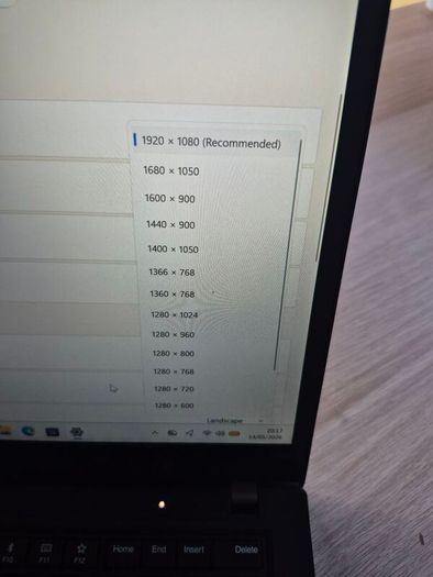 Lenovo Thinkpad T490,i5 8th gen,8gb, 256ssd, 14"FHD Screen, windows 11