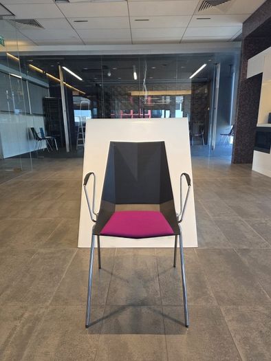 Materia Mayflower Dining Chair