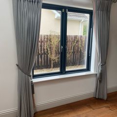 curtain double lined and pole