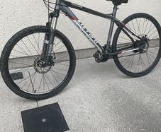 Recently Serviced Carrera Vengeance Mountain Bike 18 inch Frame