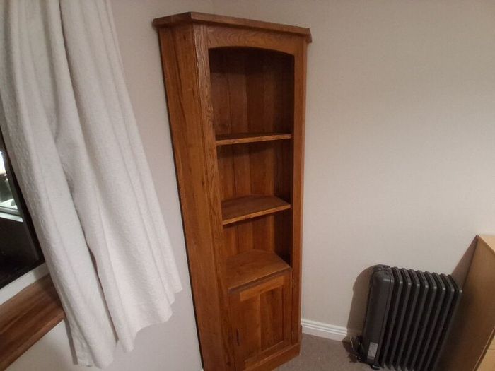 Corner Display Unit