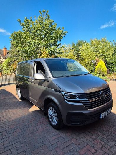 Volkswagen Transporter 2022 , 4 motion