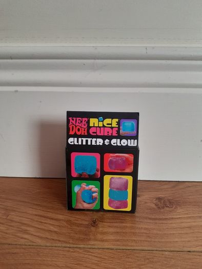 Needoh Nice cube glitter and glow - blue