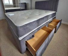 Brand New King Sized Divan Beds. New Tufted Memory Foam Mattresses. And Optional Drawers In Stock