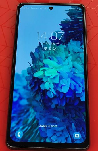 Samsung Galaxy S20 FE 5G 128GB Dual Sim Unlocked Blue/ Used