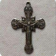 Jesus cross vintage small  65MMX43MM