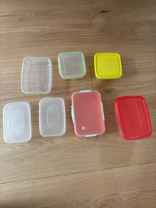 Food containers