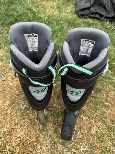 Women's Rollerblades/Inline Skates and guards