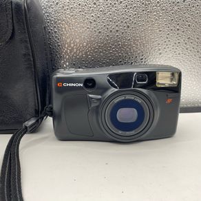 Chinon Pocket Zoom AF 35mm Film Camera (38-60mm) + Case