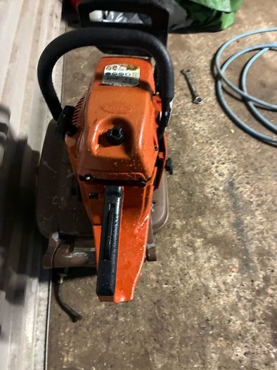 chainsaw