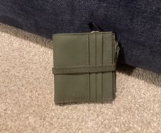 Zara wallet