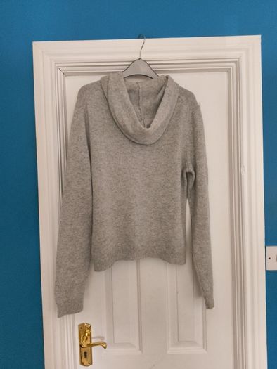 Cashmere hoodie jumper