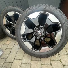 Genuine VW Transporter T7 / Caravelle 19" Indianapolis Alloy Wheels
