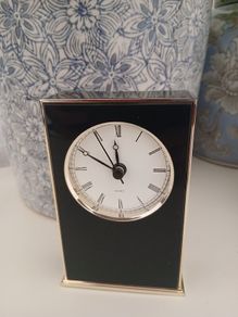 Small Black Quartz Clock