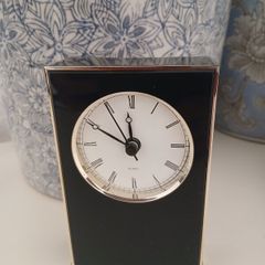 Small Black Quartz Clock