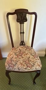 Edwardian-Style Bedroom / Occasional Chair x 4