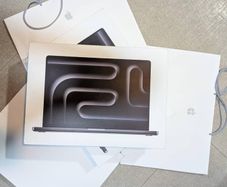 MacBook Pro M5  48GB Ram