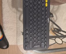 Logitech k380 wireless Bluetooth keyboard