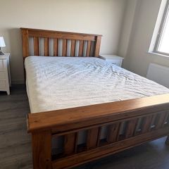 King size bed