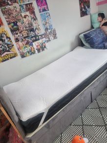 2 Single Beds with mattress, drawers and memory foam mattress toppers