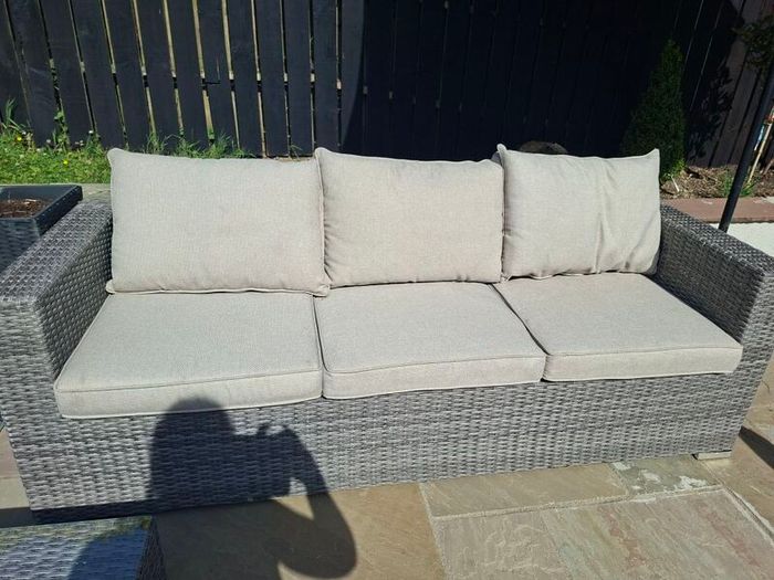 Rattan garden furniture set