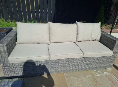 Rattan garden furniture set