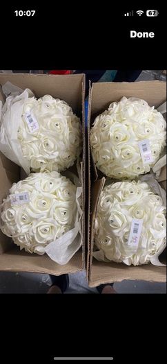 flowers ball foam with diamond pins